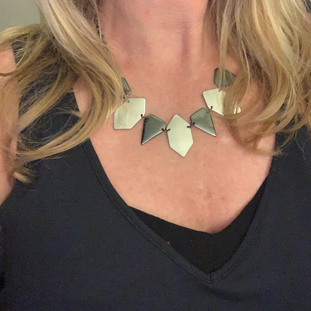 Silver/Shiny Necklace